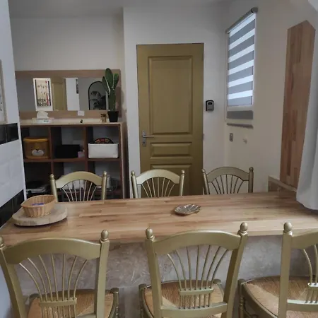 Maison Luxe Cesar Aeroport 2 A 7 Personnes Дом отдыха