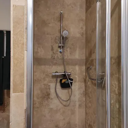 Maison Luxe Cesar Aeroport 2 A 7 Personnes Дом отдыха Tille